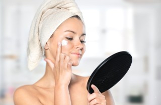 I principi attivi per la cura della pelle a tutte le età