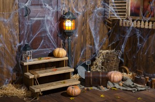 Come fare una ragnatela finta con la colla a caldo, 3 metodi facili