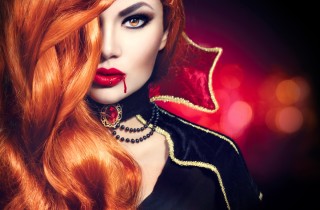 Trucco di Halloween da vampira: come realizzarlo in modo semplice