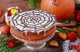 Torta con la ragnatela per Halloween, come farla per un dolce perfetto