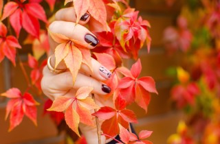 Come realizzare una nail art foliage a tema autunnale in pochi passaggi