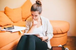 Smettere di mangiare le unghie: 3 rimedi alternativi da provare