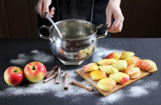 La ricetta delle mele cotte in pentola con e senza cannella