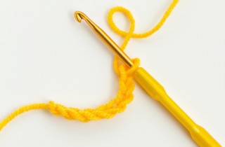 Mimosa all’uncinetto: come farla con facilità