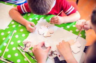 Decoupage per i bambini: come farlo per divertirsi insieme