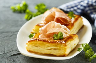 Ricette con la pasta sfoglia pronta: 7 idee salate o dolci