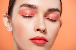 Trucco monocromatico: in cosa consiste e come realizzarlo