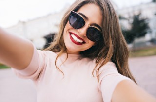 Giornata mondiale del sorriso: 5 poesie per il buonumore