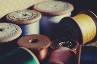 Come ricamare il punto croce su cartoncino