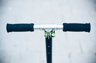 Mobilità sostenibile: perchè scegliere il monopattino