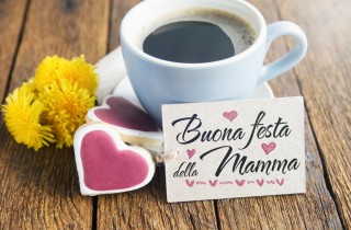 Festa della Mamma a distanza: ecco come festeggiarla