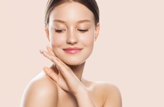 Rimedi della nonna per ringiovanire il viso in modo naturale