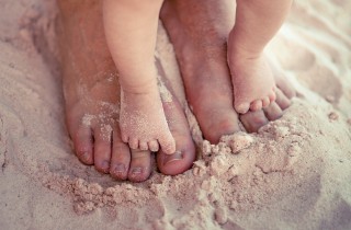 Neonati al mare: 10 accorgimenti da seguire 