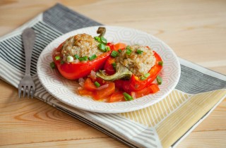 Peperoni ripieni di riso, la ricetta facile