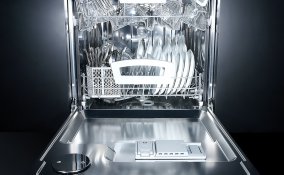 lavastoviglie risparmio acqua energia stoviglie pulite brillanti pril