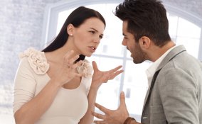 litigare mamma papà genitori figli tensioni conflitti bambini