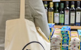 pulizia borse tela cotone macchie sporco detergente neutro 