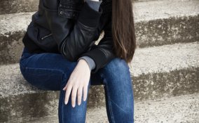 adolescenti, età, triste