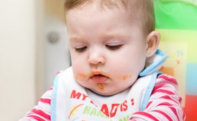 figli latte mangiare cibi alimentazione frutta donne donna 