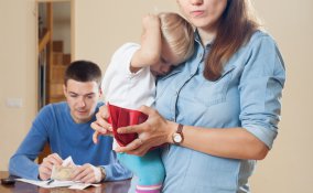 figli spese teenager spese folli deludere ragazzi genitori donne donna