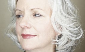 capelli grigi rimedi naturali