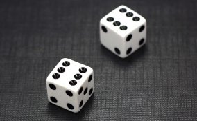 dadi, numeri, combinazioni sogno