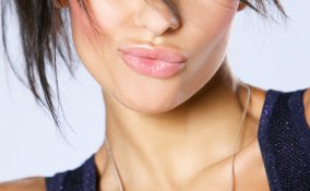 labbra tonalità nude look primavera