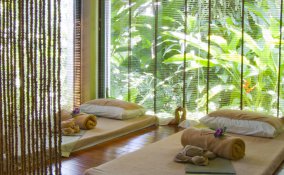 dormire letto benessere chiodi