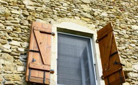 Come pulire le zanzariere