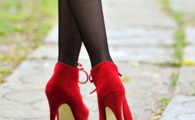 pulire scarpe scamosciate e in pelle