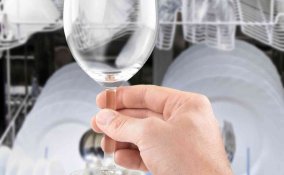 come avere bicchieri brillanti in lavastoviglie