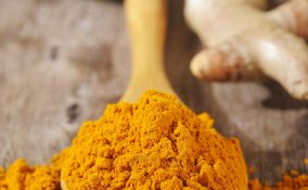 curcuma proprietà benefici e caratteristiche