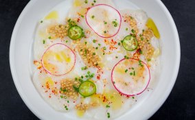 Carpaccio di capasanta all’olio di vaniglia e spezie