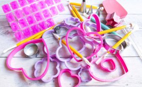 strumenti cake design, strumenti pasta di zucchero, strumenti fondente