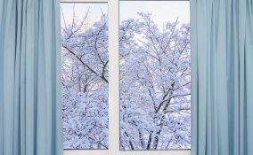 eliminare condensa vetri, pulire vetri senza lasciare aloni, vetri appannati, vetri appannati casa, vetri appannati auto, rimedi per non fare appannare i vetri 