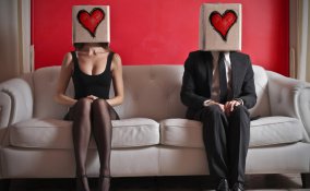 coppia, uomo innamorato, ragazzo timido