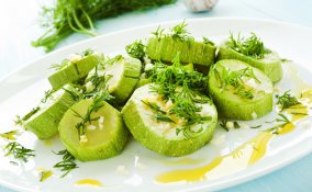 ricette estive, zucchine vapore, verdure