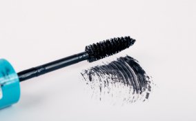 mascara, macchie, pulizia