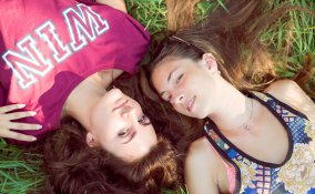 amiche, ragazze