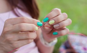 fiori smalto, fiori con filo di ferri, fiori fai da te, fiori filo metallico