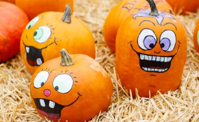 come decorare zucca, zucca decorata idee, decorazioni zucche