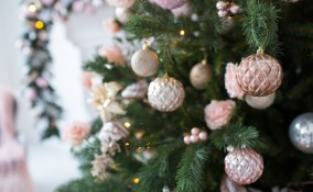  albero di natale 2019 tendenze, albero di natale 2019, albero di natale 2019 colori