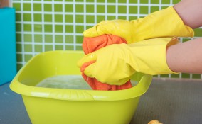 come togliere tinta capelli vestiti, come togliere tinta capelli, togliere tinta 