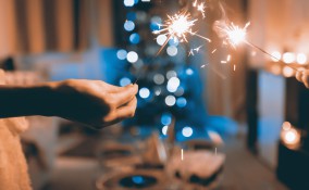 come festeggiare capodanno casa, capodanno casa, capodanno idee, cosa fare capodanno