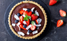 come decorare crostata frutta, decorazioni crostata frutta