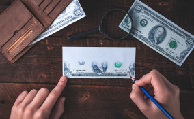 sognare soldi falsi, interpretazione, significato