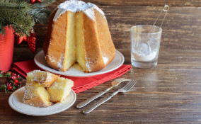 pandoro, nutella, pistacchio