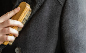 spazzola vestiti come si usa, spazzola vestiti come usare