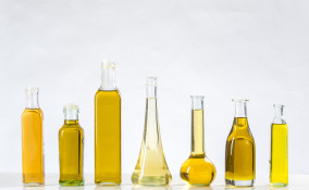 come lavare bottiglie olio, come pulire bottiglie olio