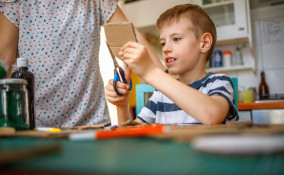 giochi creativi cartone